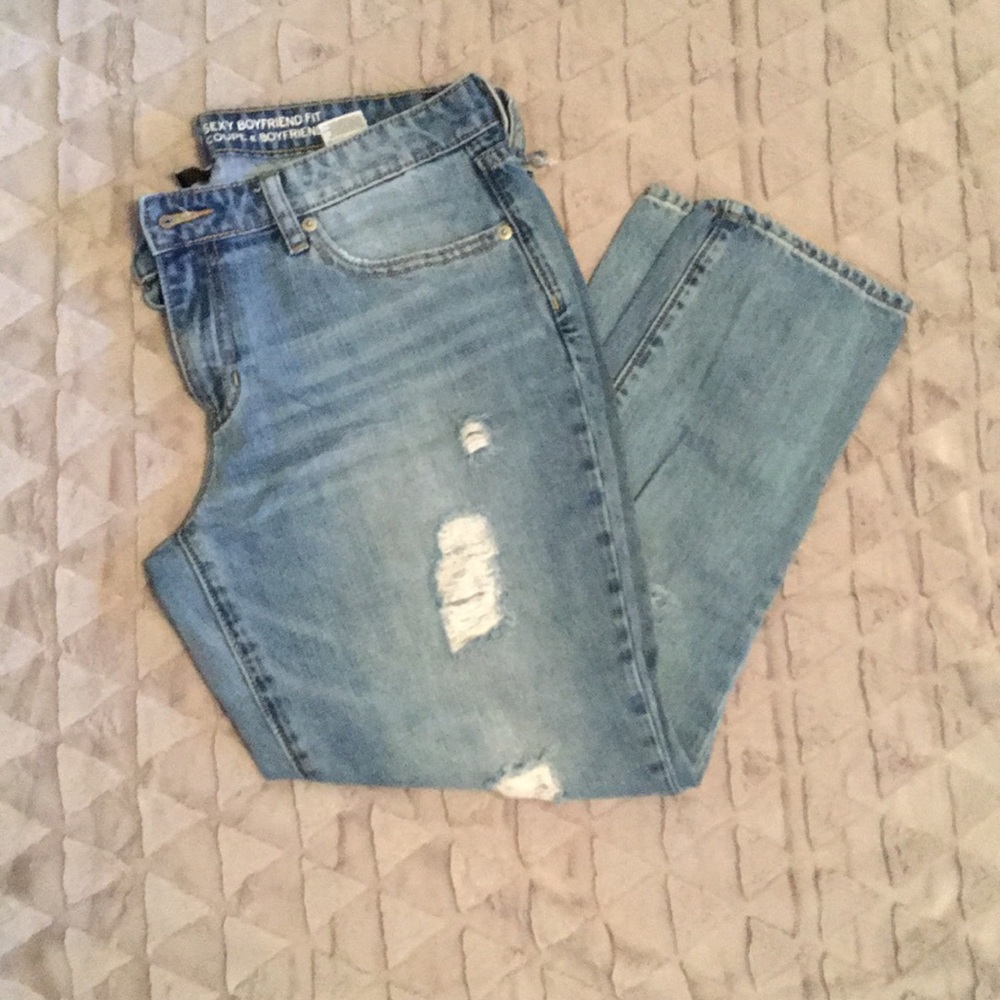 Gap Boyfriend Cropped Jeans